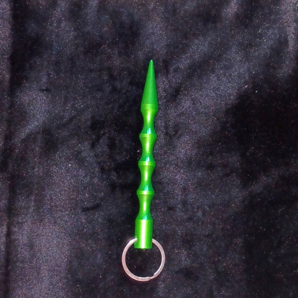 Safety striker bolt keychain GREEN